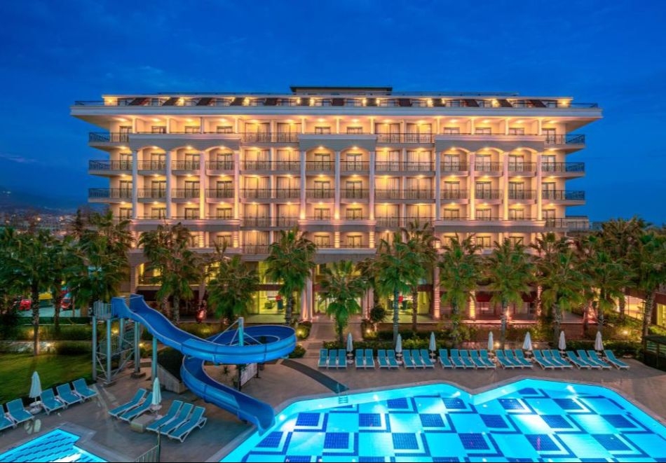 На първа линия в Алания, Турция: Автобусен транспорт + 7 нощувки на човек на Ultra All Inclusive в CLUB SUN HEAVEN FAMILY & SPA 5*. Дете до 11.99 г. безплатно, снимка 2