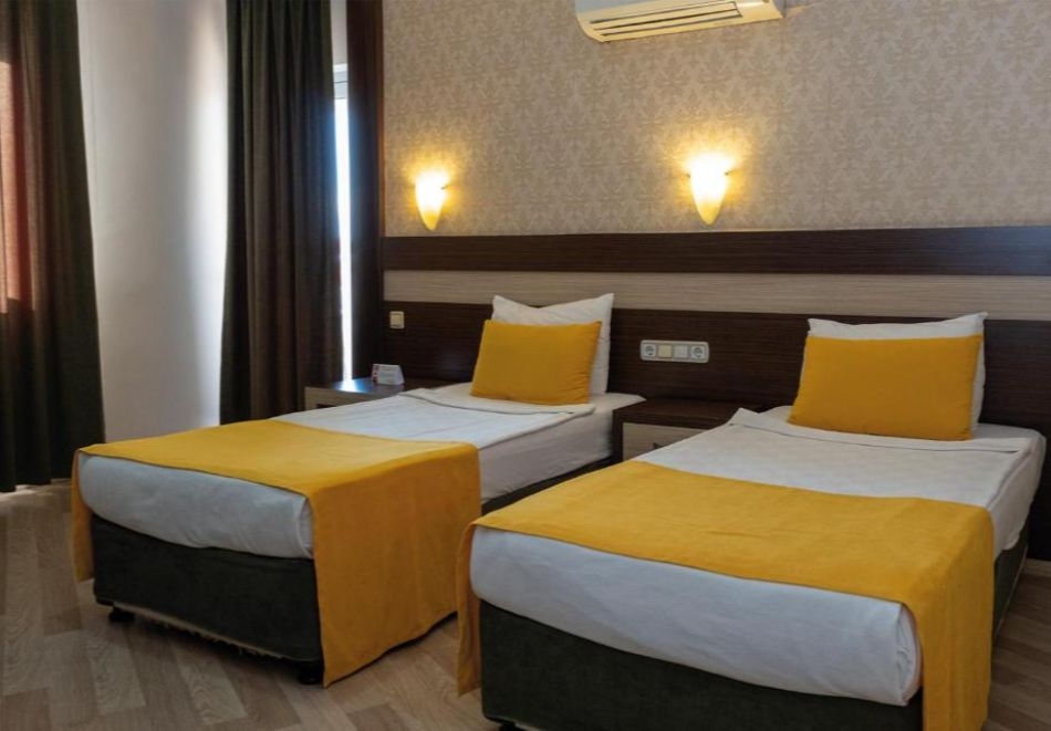 На първа линия в Алания, Турция: Автобусен транспорт + 7 нощувки на човек на база Ultra Аll Inclusive + басейни в в LONICERA WORLD 4*. Дете до 13.99г. БЕЗПЛАТНО!, снимка 10