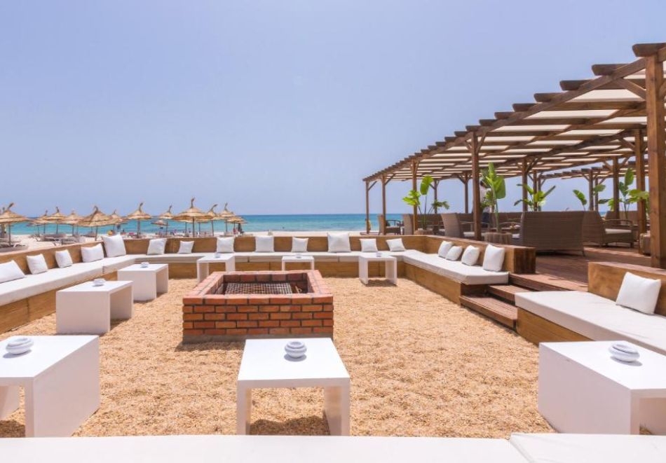 На първа линия в Africa Jade Thalasso 4*, Корба, Тунис: Полет от София + 7 All Inclusive нощувки на човек, снимка 17