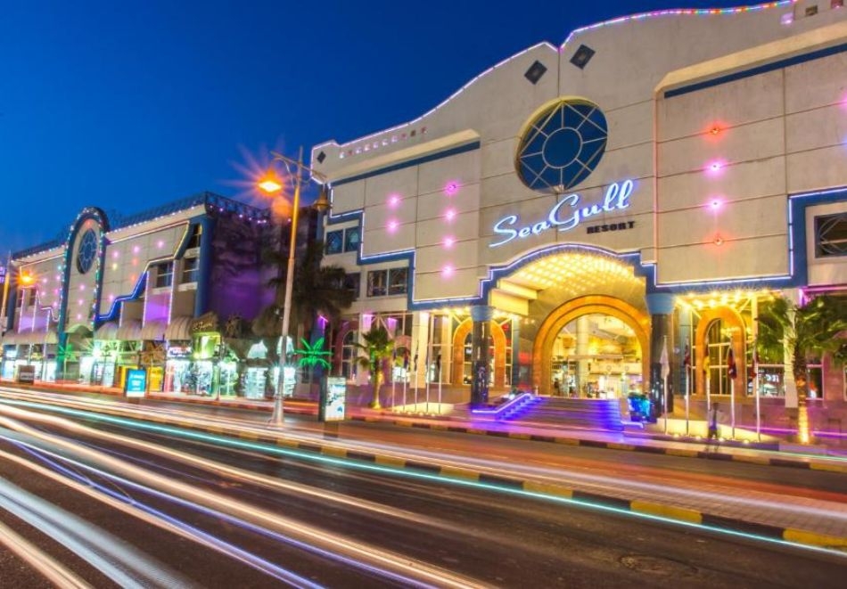 На първа линия в Хургада, Египет: Полет от София + 7 All Inclusive нощувки на човек в SEAGULL BEACH RESORT 4*, снимка 7