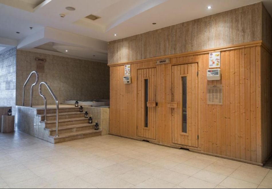 На първа линия в Хургада, Египет: Полет от София + 7 All Inclusive нощувки на човек в IMPERIAL SHAMS ABU SOMA 4*, снимка 5