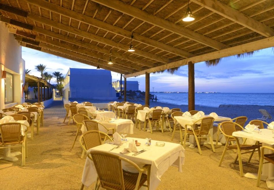 All Inclusive почивка на първа линия на о-в Джерба, Тунис: Чартърен полет от София + 7 нощувки на човек в DAR JERBA NARJESS 4*, снимка 7