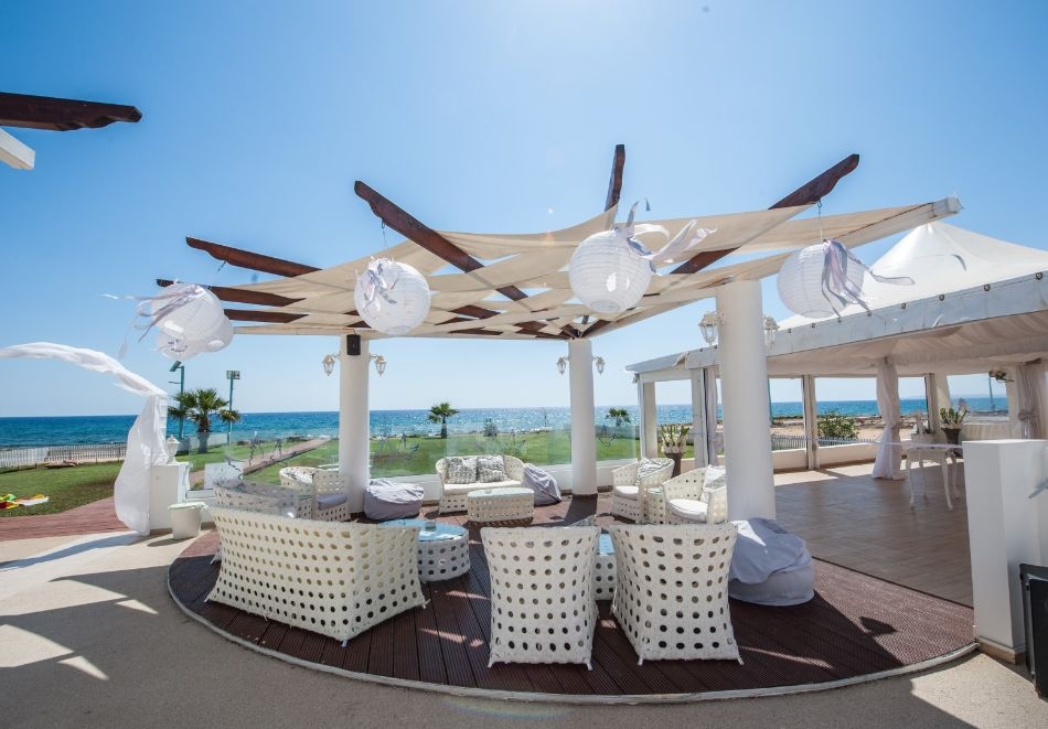 На първа линия в Агия Напа, Кипър: Полет от София + 7 нощувки на човек със закуски и вечери в PIERE ANNE BEACH HOTEL, снимка 13