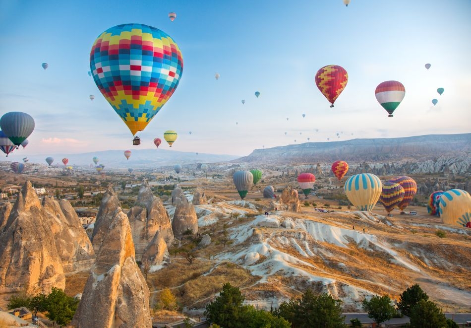 Екскурзия до Кападокия, Турция: Полет от София + 3 или 4 нощувки на човек със закуски в NISSA CAVE + екскурзия до крепостта Учхисар Калеси и Аванос, снимка 10