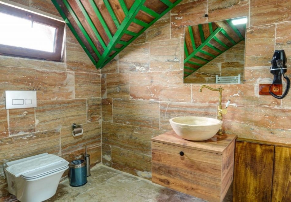 Екскурзия до Кападокия, Турция: Полет от София + 3 или 4 нощувки на човек със закуски в NISSA CAVE + екскурзия до крепостта Учхисар Калеси и Аванос, снимка 6