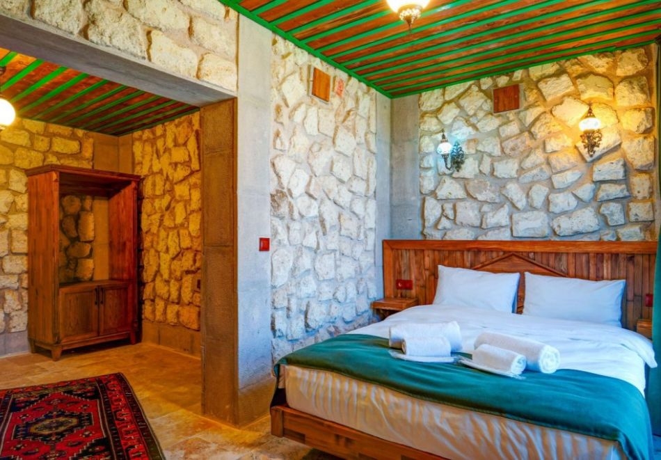 Екскурзия до Кападокия, Турция: Полет от София + 3 или 4 нощувки на човек със закуски в NISSA CAVE + екскурзия до крепостта Учхисар Калеси и Аванос, снимка 8