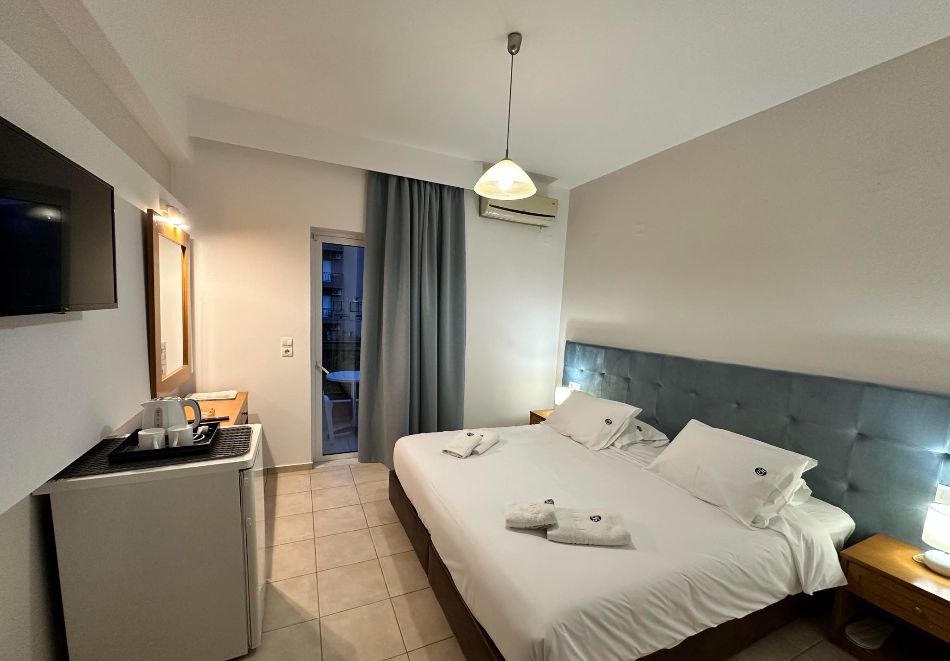 През юни на 300м от плажа на о.Крит, Гърция: Полет от София + 7 нощувки със закуски и вечери на човек в Castro Hotel, Аммудара, снимка 8