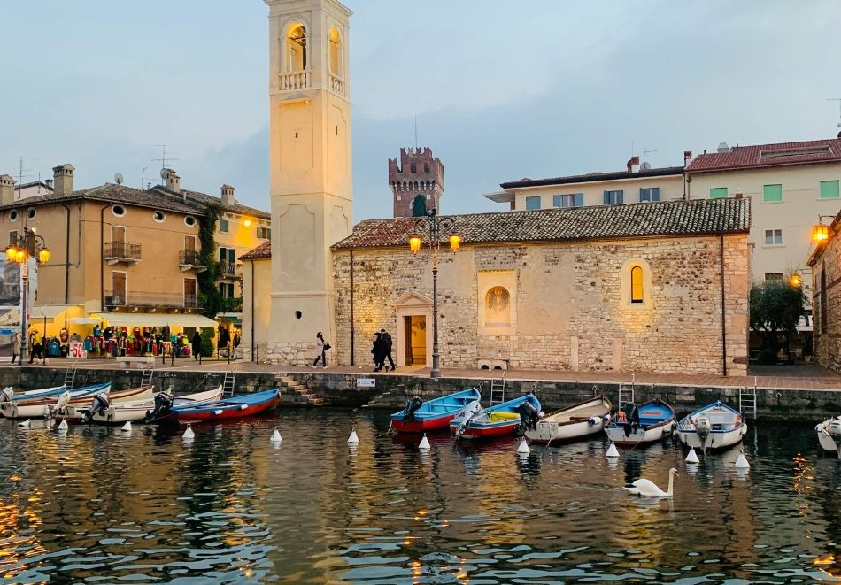 Мечтана Италия: Полет от София + 7 нощувки със закуски и вечери на човек + екскурзия до Римини, Флоренция, Градара, Равена и Сан Марино, снимка 8