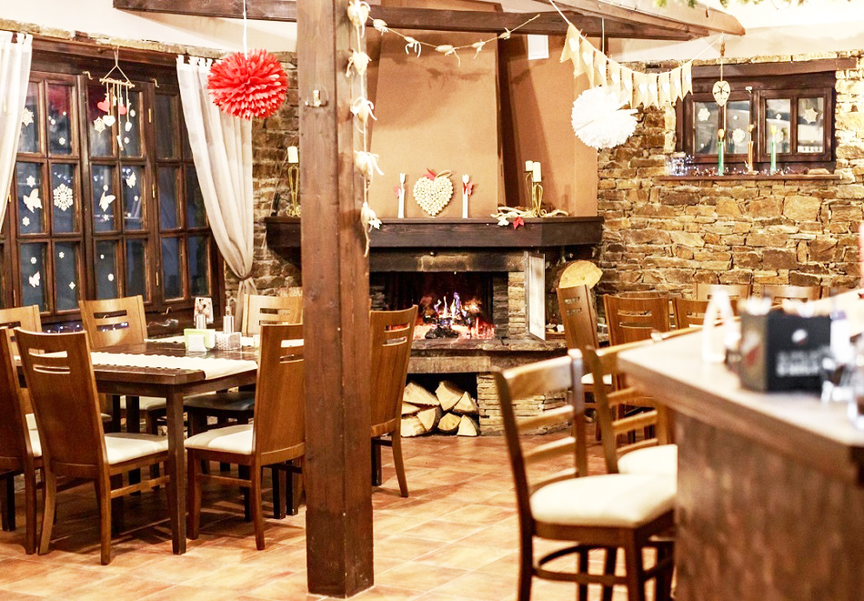 1 или 3 нощувки на човек със закуска + сауна в Апартаменти за гости Зелен Проглед до Пампорово, снимка 3