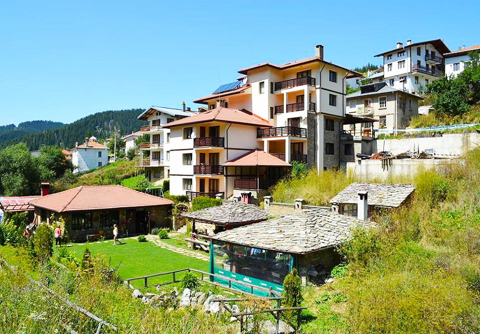 1 или 3 нощувки на човек със закуска + сауна в Апартаменти за гости Зелен Проглед до Пампорово, снимка 13