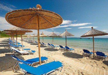 Нощувка на база All inclusive на човек в студио + 2 басейна в комплекс Chrousso Village**** Палиури, Халкидики