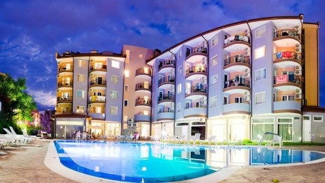 Лято в Слънчев бряг! Нощувка на човек, на база All Inclusive + басейн в луксозния хотел Съни Бюти Палас****