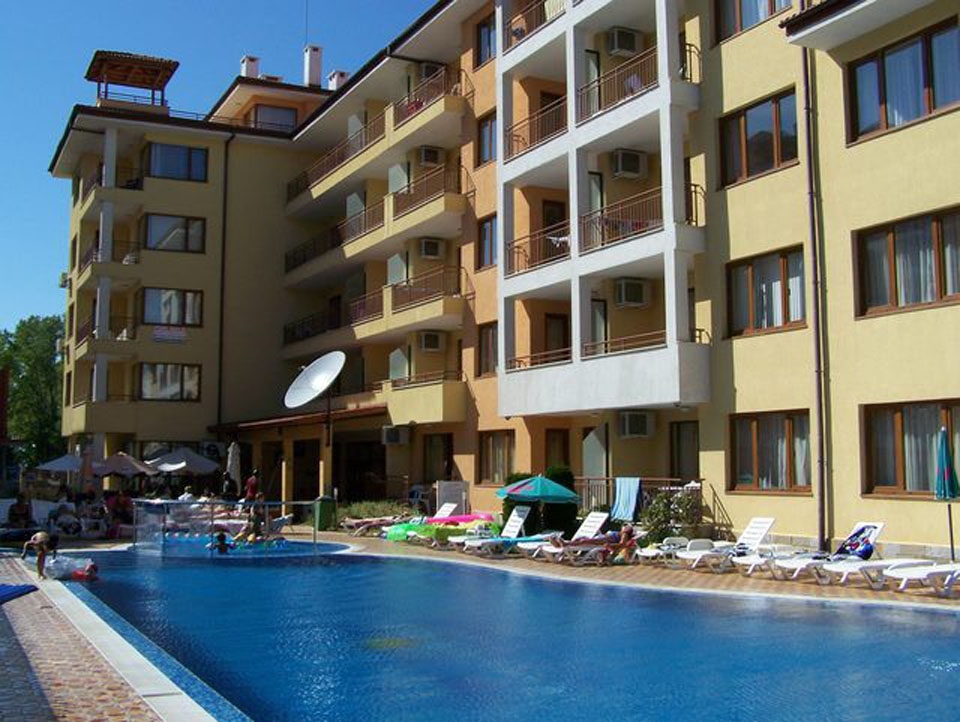 Нощувка за четирима в апартамент от Съни Дрийм Апартментс, Слънчев бряг