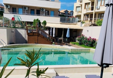 Юни в Созопол на 100м. от плаж Bamboo Beach! 3 нощувки със закуски на човек + басейн от Хотел Мелиа Мар