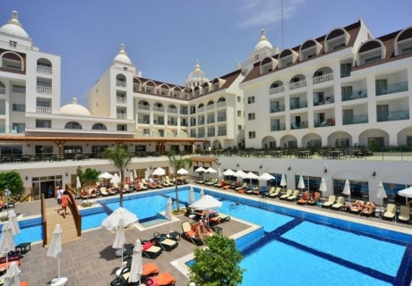 Почивка в SIDE CROWN SERENITY HOTEL 5*, Сиде, Турция. Чартърен полет от София + 7 нощувки на човек на база All Inclusive!