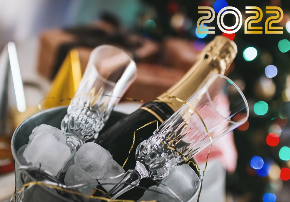 Нова година в Текирдаг, Турция! Транспорт от Бургас + 2 нощувки със закуски и Новогодишна гала вечер за един човек в хотел YAT, от Ню Сън Травел