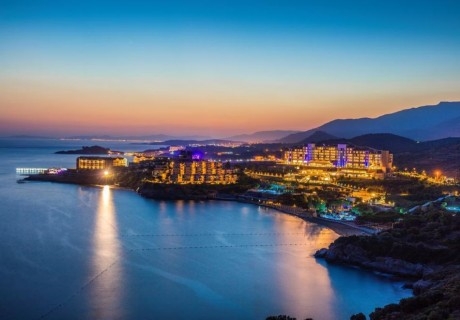 Почивка в ARIA CLAROS BEACH & SPA RESORT 5*, Кушадасъ, Турция! Чартърен полет от София + 7 нощувки на човек на база 24 часа All Inclusive