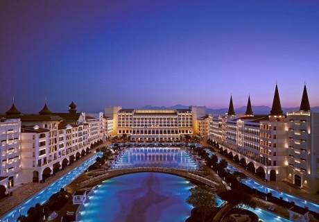 Нова Година в хотел TITANIC MARDAN PALACE 5*, Лара, Турция! Чартърен полет от София + 4 нощувки на човек на база Ultra All Inclusive + басейни!
