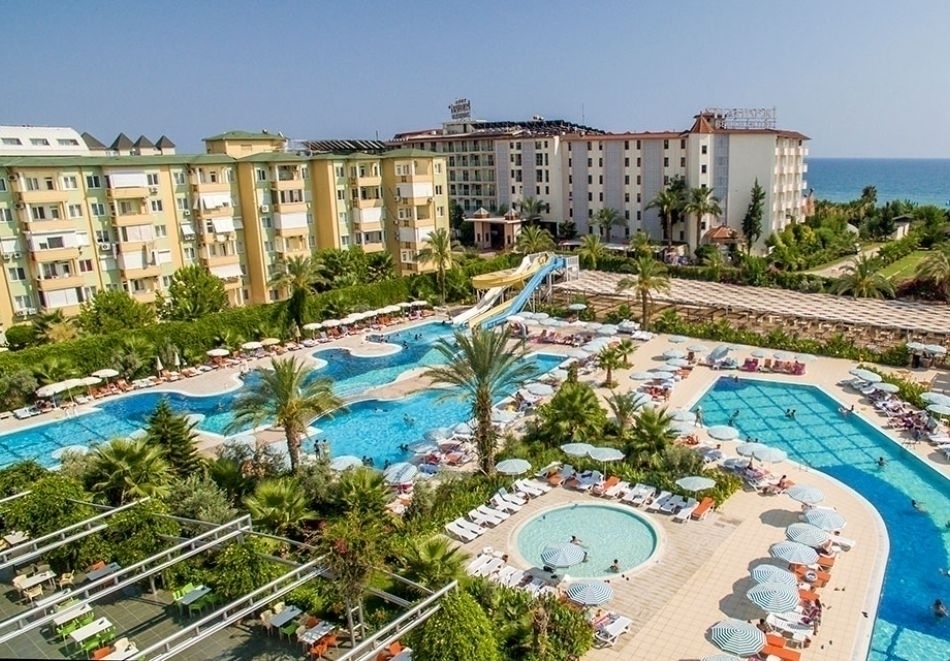 Почивка в HEDEF RESORT & SPA 5*, Алания, Турция. Чартърен полет от София + 7 нощувки на човек на база Ultra All Inclusive!