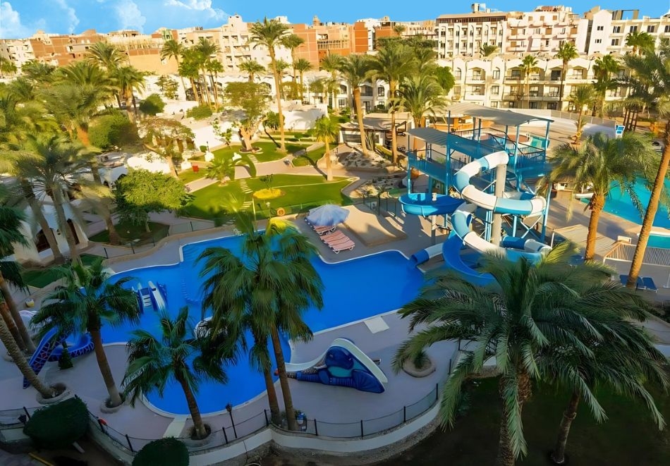 All Inclusive + аквапарк на 1-ва линия в Хургада, Египет! Чартърен полет от София + 7 нощувки на човек в ZYA REGINA RESORT & AQUA PARK 4*