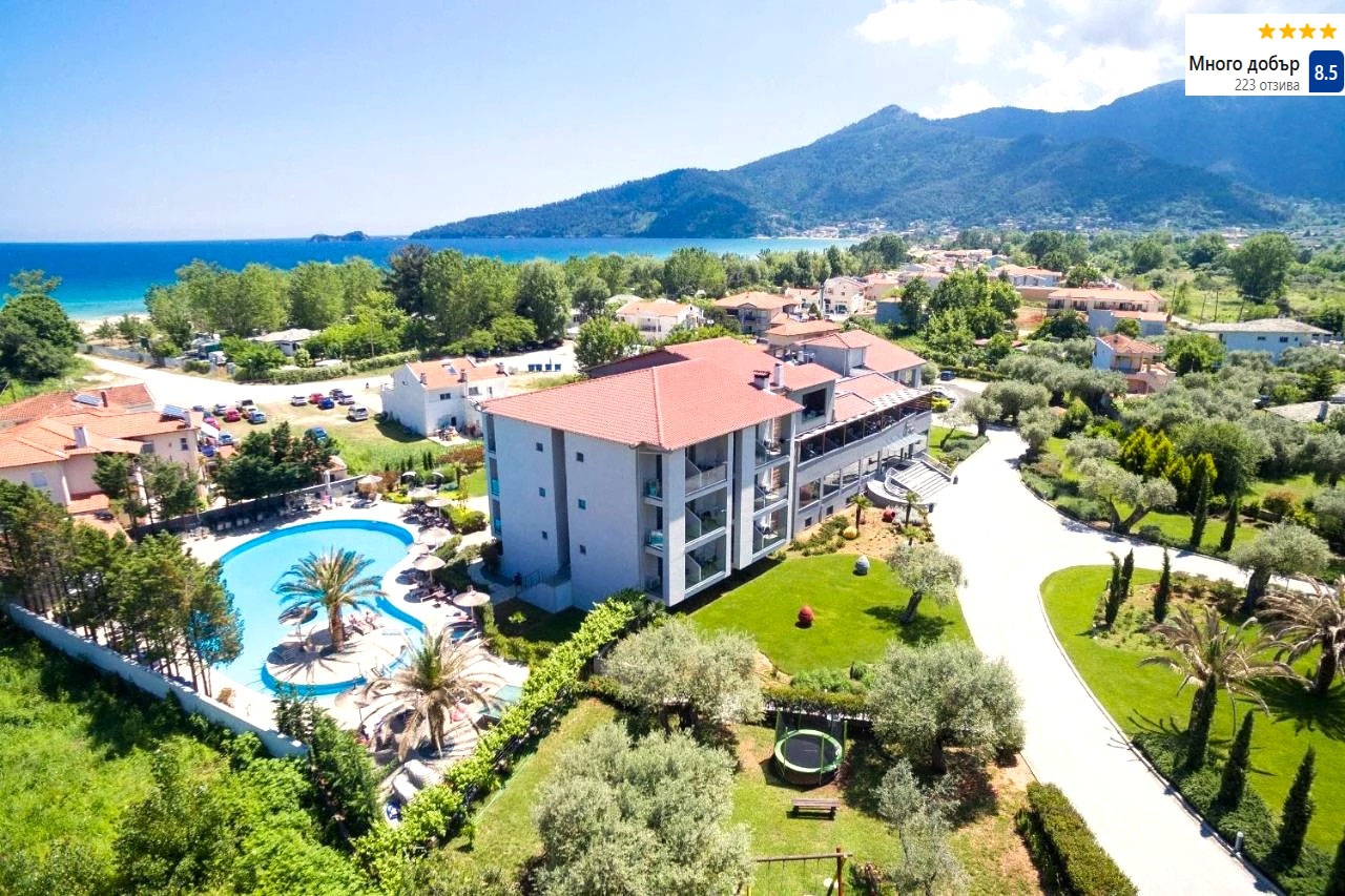 Промо оферта на 80м. от плажа на о. Тасос! Нощувка за ДВАМА със закуска и вечеря + басейн в Princess Golden Beach Hotel 4*, Хриси Амудия, Гърция