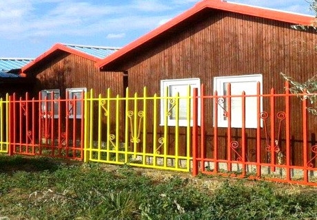 Нощувка на човек в самостоятелно бунгало от Почивна станция Козлодуй, гр. Поморие