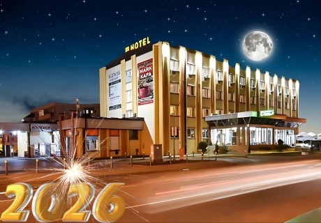 Ранни записвания за Нова Година в Пожега, Сърбия! Автобусен транспорт + 3 нощувки на човек със закуски и вечери, две от които празнични с жива музика в хотел Pozega***