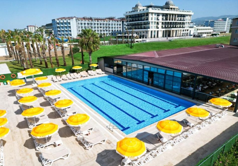 13.09 Промо оферта! All Inclusive на първа линия в Club Wasa Holiday Village 4*, Анталия, Турция. Чартърен полет от София + 7 нощувки за ДВАМА