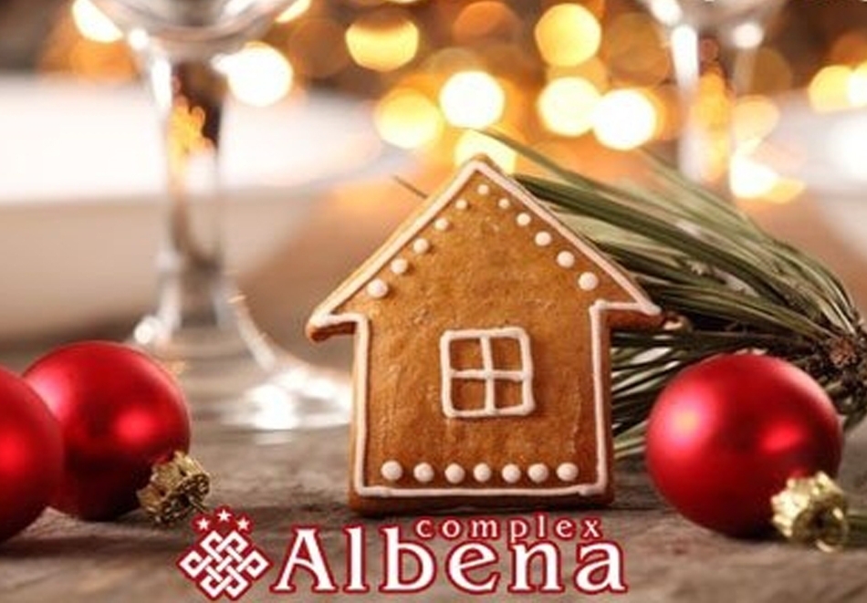 	 Коледа в Хисаря! 3 нощувки на човек със закуски и вечери, едната Празнична + вътрешен басейн с минерална вода и релакс зона от хотел Албена 