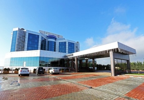 Уикенд в Силиври, Турция! Транспорт + нощувка на човек със закуска и вечеря в хотел Eser Diamond Hotel & Convention Center 5* + шопинг в Чорлу и Люлебургаз от Ню Сън Травел. Тръгване от София и Пловдив