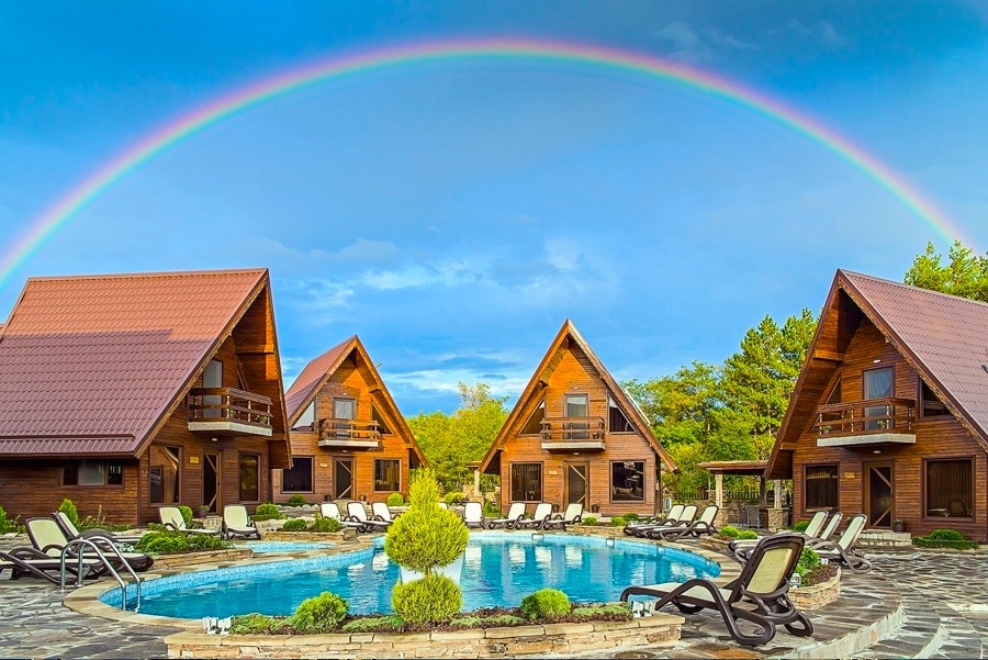 Нощувка във вила от 1 до 5 човека в Комплекс Артемида, язовир Копринка