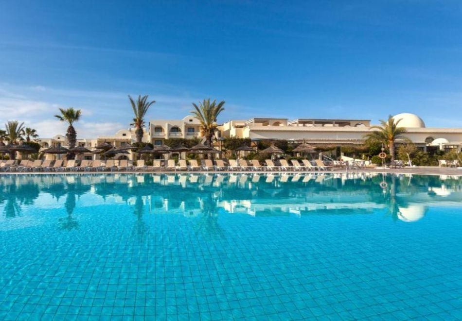 	 23.10 на о. Джерба, Тунис! Полет от София + 7 нощувки на база All inclusive на човек в Djerba Aqua Resort 4* 