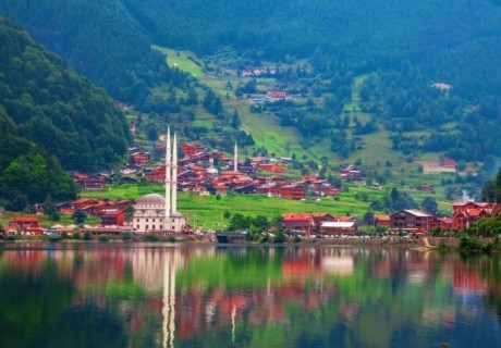 По пътя на чая и планините Турция и Грузия! 6 нощувки в хотел 4* със закуски на човек от ТА Росса Травъл