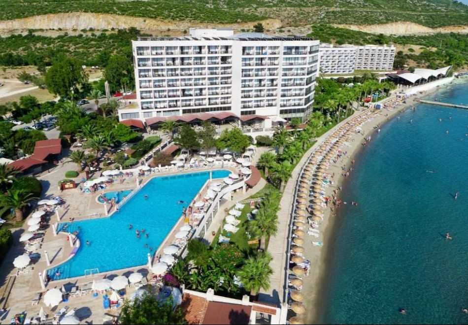 	 Нова Година в Tusan Beach Resort 5*, Кушадасъ, Турция! Автобусен транспорт + 4 Аll Inclusive нощувки на човек 