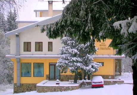 От 20 декември, до Троян! Нощувка на човек със закуска, обяд и вечеря от хотел Виа Траяна, Беклемето