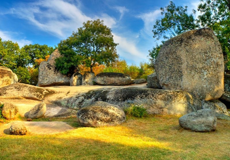 Екскурзия до Ямбол, Приморско, Малко Търново, Бегликташ и Созопол! Автобусен транспорт от Плевен или София + 2 нощувки със закуски на човек и посещение на античния град Кабиле, с. Бръшлян и замъка 