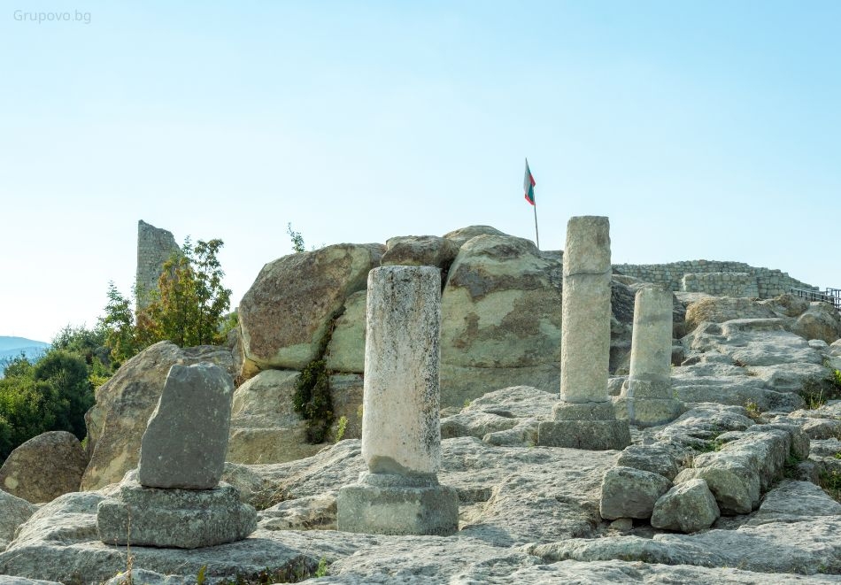 Екскурзия до Перперикон, Кърджали, Хасково и Татул! Автобусен транспорт от София или Плевен + 1 нощувка на човек със закуска и посещение на монумента Света Богородица