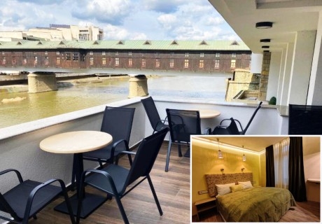 Нощувка на човек със закуска, обяд и вечеря в хотел Покрит мост, Ловеч