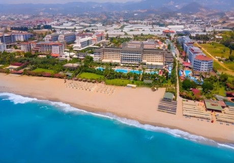 Ранни записвания за ПЪРВА ЛИНИЯ в MC ARANCIA RESORT HOTEL 5*, Алания, Турция 2026. Чартърен полет от София + 7 нощувки на човек на база Ultra All Inclusive + басейни и водни пързалки!