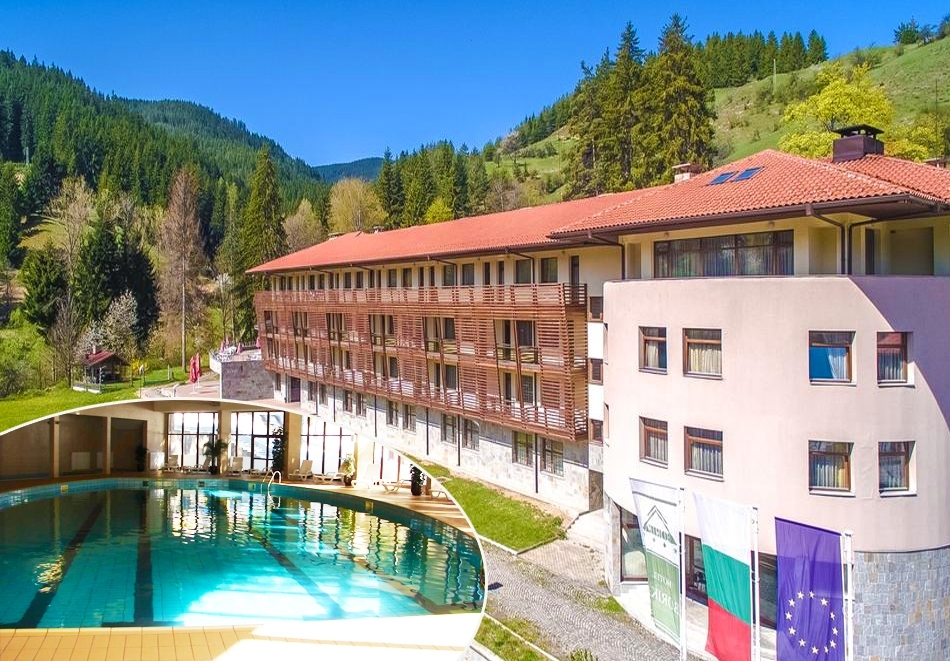 Почивка в Чепеларе! Нощувка на човек със закуска и вечеря + басейн и сауна в хотел Борика****