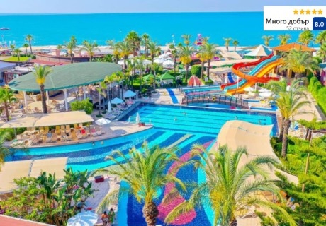 Ранни записвания през май на първа линия в Crystal Family Resort And Spa 5*, Белек, Турция! Самолетен билет от София + 7 Ultra All Inclusive нощувки на човек