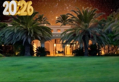 Петзвездна Нова Година в Катания, Италия! Полет от София + 4 нощувки на човек със закуски в Romano Palace Luxury Hotel. Доплащане за Новогодишна вечеря!