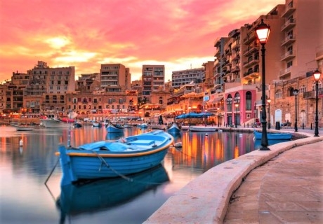 Екскурзия до Малта + тур на Ла Валета : Полет от София + 3 нощувки със закуски на човек. Възможност за посещение на Мдина и Рабат, остров Гозо