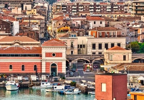 Екскурзия до Катания, Италия + обиколка с екскурзовод: Полет от София + 3 нощувки със закуски за човек и възможност за посещение на Етна и Таормина, Сиракуза и Ното