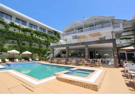 Ранни записвания в Ханиоти, Гърция: Нощувка със закуска и възможност за вечеря на човек + басейн в Olympic Kosma Hotel***