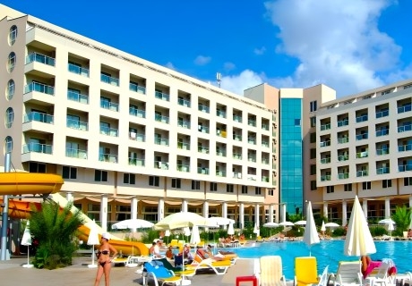 Ранни записвания в Алания, Турция: Самолетен билет от София + 7 нощувки на човек на база All Inclusive в Miarosa Konaklı Garden 4*