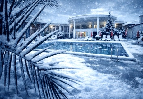 Почивка до Асеновград: Нощувка на човек със закуска от Комплекс Еверест, с. Червен