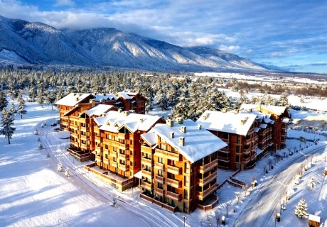 Почивка до Банско: Нощувка за двама с едно или две деца от Пирин Голф Клуб