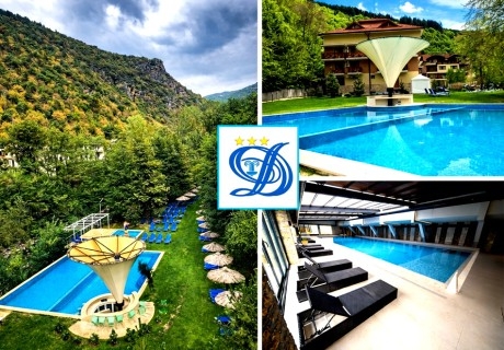 Почивка в Огняново: 3, 4 или 5 нощувки на човек със закуски и вечери + 3 басейна и релакс зона от Семеен хотел Делта