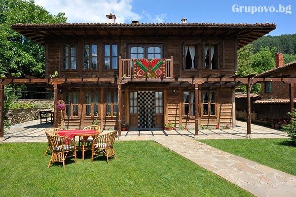 Почивка в Жеравна: Нощувка на човек със закуска в къща за гости Кенара